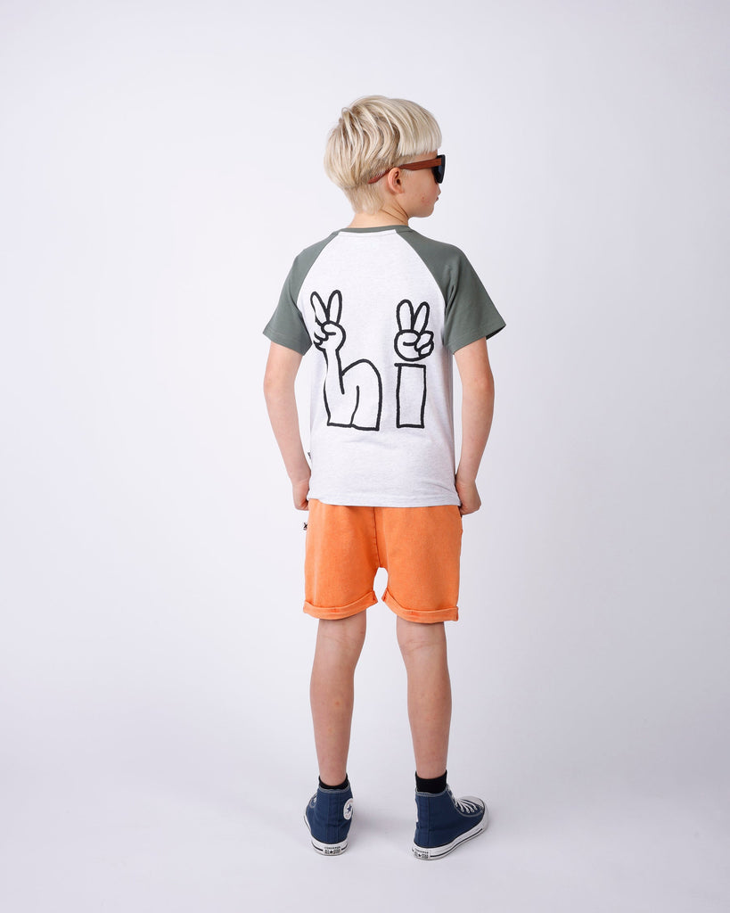 Minti Peace And Hi Tee