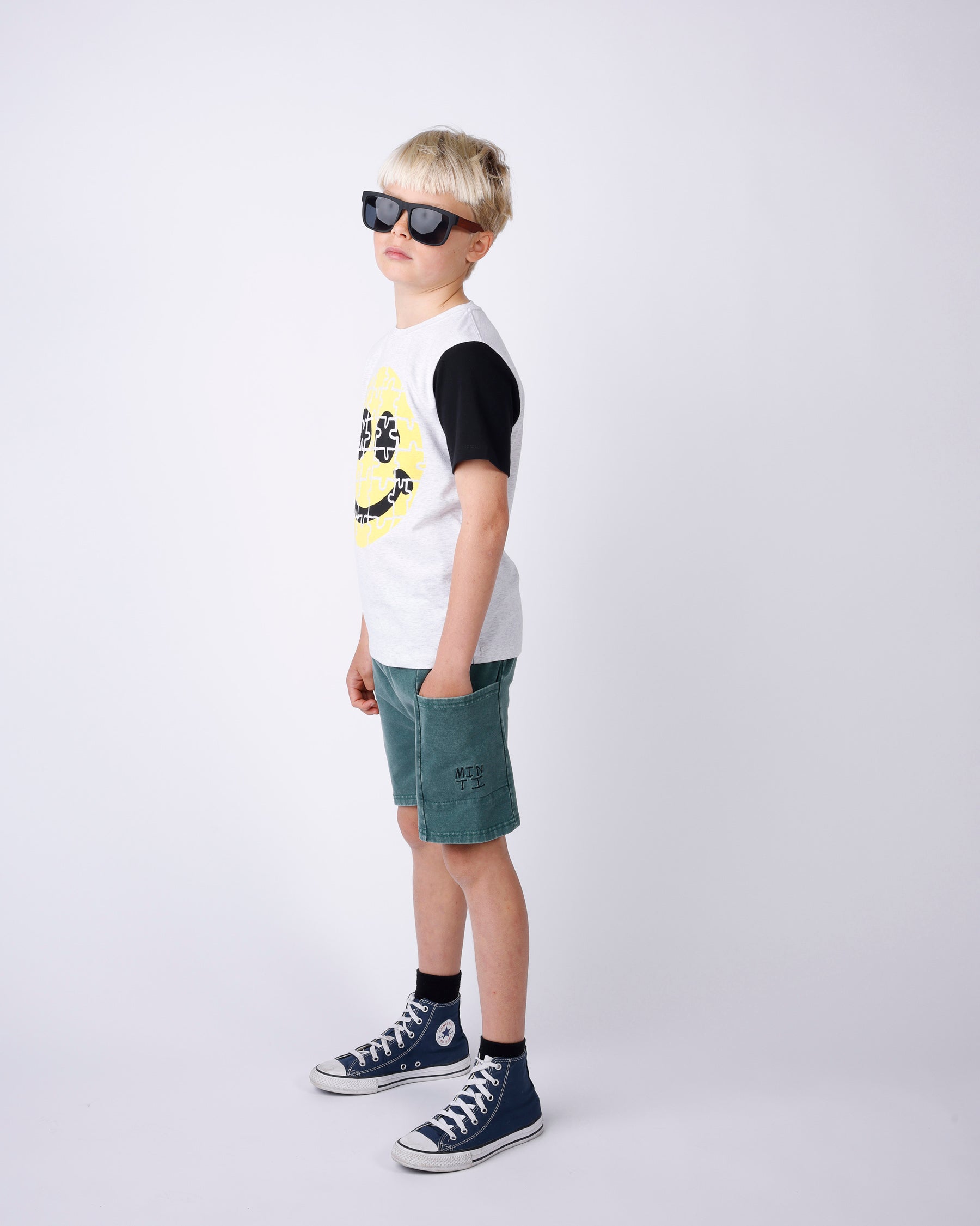 Minti Puzzle Face Tee